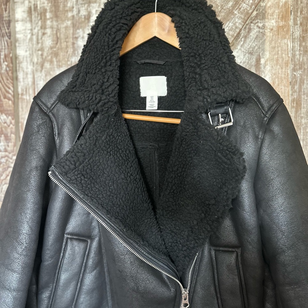 Women's H&M Black Shearling Jacket size M - Picture 9 of 15